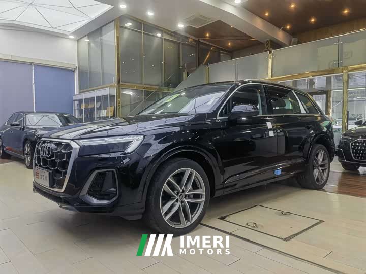 Audi Q7 45 TFSI quattro S line Sport - ავტომობილი ჩინეთიდან