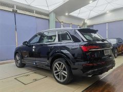 Audi Q7 45 TFSI quattro S line Sport - ფოტო 17