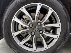 Toyota Yaris L Zhixuan X 1.5L CVT Luxury Plus - ფოტო 18