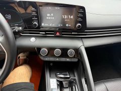 Hyundai Elantra 1.5L CVT GLX Elite - ფოტო 9