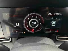 Hyundai Elantra 1.5L CVT Luxury - ფოტო 10