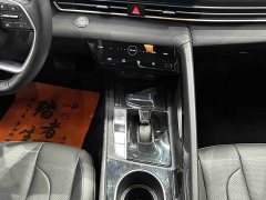 Hyundai Elantra 1.5L CVT Luxury - ფოტო 12
