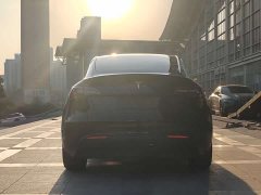 Tesla Model Y Rear-Wheel Drive - ფოტო 10