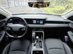 SAIC MG i5 2026 1.5L CVT Luxury - ფოტო 15