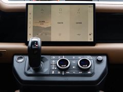 Land Rover Defender Facelift 110 3.0T P400 X - ფოტო 14