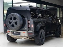 Land Rover Defender Facelift 110 3.0T P400 X - ფოტო 7