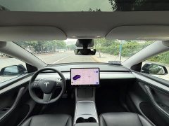 Tesla Model Y Long Range All-Wheel Drive - ფოტო 8