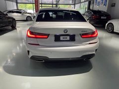 BMW 3 Series 325Li M Sport Package - ფოტო 6