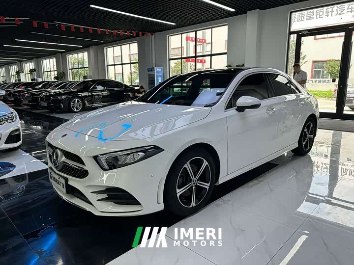 Mercedes-Benz A-Class A 200 L Sport Sedan Fashion Edition