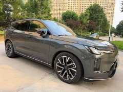 Volvo XC70 Plug-in Hybrid 2026 AWD Extended Range Core - ფოტო 3