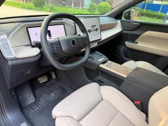 Volvo XC70 Plug-in Hybrid 2026 AWD Extended Range Core - ფოტო 4