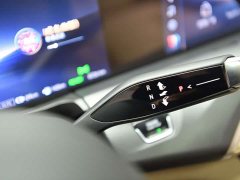 Buick GL8 New Energy Lusang Respect Edition - ფოტო 15