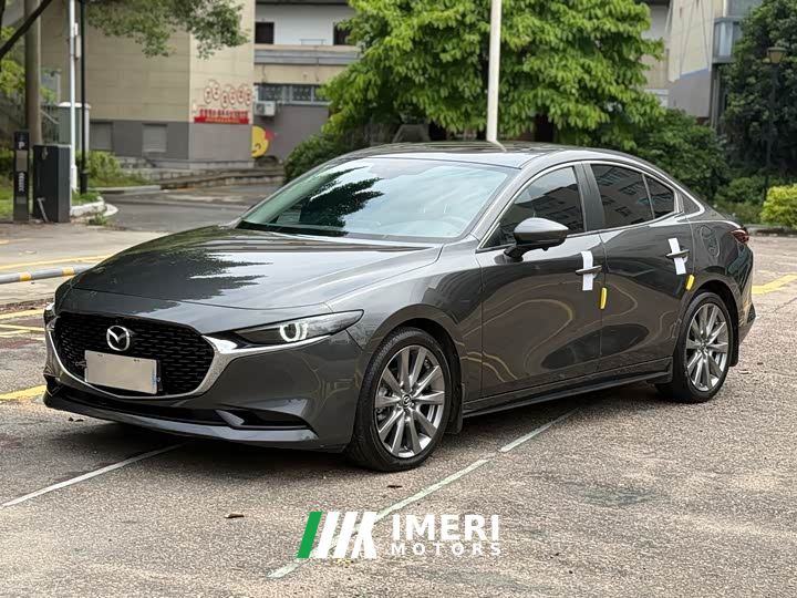 Mazda3 Axela 2.0L Automatic Radiance Edition