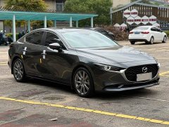 Mazda3 Axela 2.0L Automatic Radiance Edition - ფოტო 3
