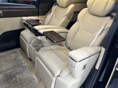 Toyota Alphard Hybrid 2.5L Premium Edition - ფოტო 12