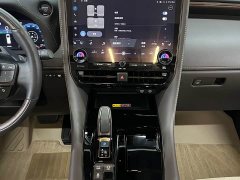 Toyota Alphard Hybrid 2.5L Premium Edition - ფოტო 18
