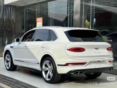 Bentley Bentayga 2022 4.0T V8 - ფოტო 2