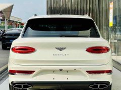 Bentley Bentayga 2022 4.0T V8 - ფოტო 4