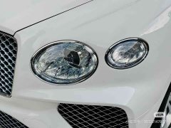 Bentley Bentayga 2022 4.0T V8 - ფოტო 5