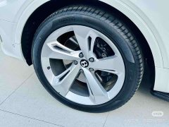 Bentley Bentayga 2022 4.0T V8 - ფოტო 7