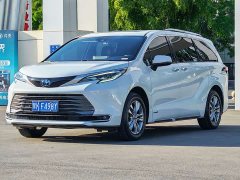 Toyota Sienna 2.5L Hybrid Premium Edition - ფოტო 1