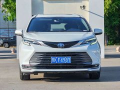 Toyota Sienna 2.5L Hybrid Premium Edition - ფოტო 2