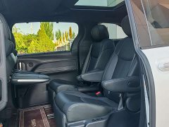 Toyota Sienna 2.5L Hybrid Premium Edition - ფოტო 8