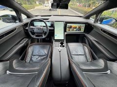 HiPhi X Flagship 6-Seater - ფოტო 11