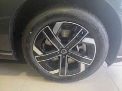 Volvo XC70 Plug-in Hybrid AWD Extended Range Core - ფოტო 4