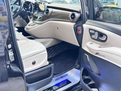 Mercedes-Benz V-Class 2020 V 260 L Long Wheelbase Luxury Edition - ფოტო 12