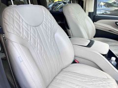 Mercedes-Benz V-Class 2020 V 260 L Long Wheelbase Luxury Edition - ფოტო 15