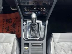 Volkswagen Magotan 2 Million Units Commemorative Edition 280TSI DSG Leading Type - ფოტო 9