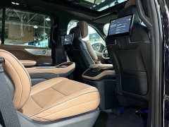 Lincoln Navigator 3.5T Presidential Edition - ფოტო 15