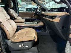 Lincoln Navigator 3.5T Presidential Edition - ფოტო 9