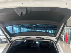 Skoda Corollac TSI280 Luxury Edition - ფოტო 10