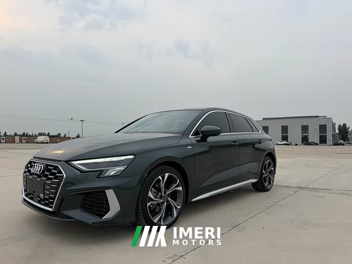 Audi A3 Sportback 35 TFSI Luxury Sport