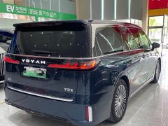 Voyah Lantu Dreamchaser PHEV AWD Flagship Kunpeng Edition - ფოტო 8