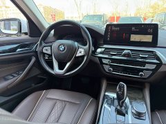 BMW 5 Series Facelift 525Li Luxury Package - ფოტო 12