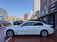 BMW 5 Series Facelift 525Li Luxury Package - ფოტო 3
