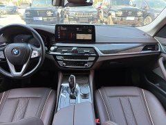 BMW 5 Series Facelift 525Li Luxury Package - ფოტო 9