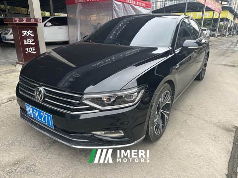 2022 Volkswagen Magotan 330TSI DSG 30th Anniversary Edition