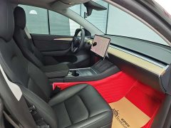Tesla Model Y Long Range All-Wheel Drive - ფოტო 11