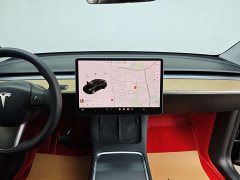 Tesla Model Y Long Range All-Wheel Drive - ფოტო 13