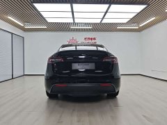 Tesla Model Y Long Range All-Wheel Drive - ფოტო 6
