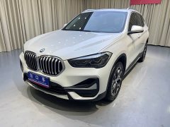 BMW X1 sDrive20Li Fashion - ფოტო 1