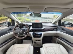 Buick GL8 Land Business Class 652T Comfort - ფოტო 7