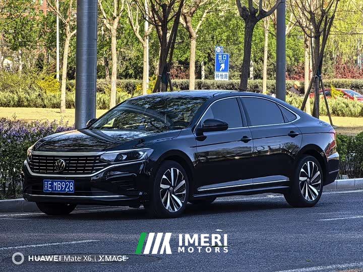 Volkswagen Passat 330TSI Elite