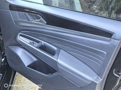 Volkswagen Passat 330TSI Elite - ფოტო 14