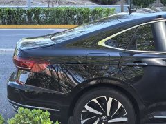 Volkswagen Passat 330TSI Elite - ფოტო 8