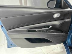Hyundai Elantra 1.5L CVT GLX Elite - ფოტო 11